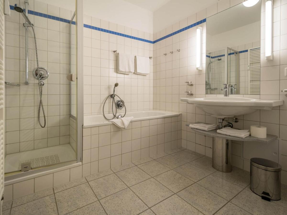 Kaiservillen Heringsdorf - Ferienwohnung Mit 1 Schlafzimmer Und Balkon D211 エクステリア 写真